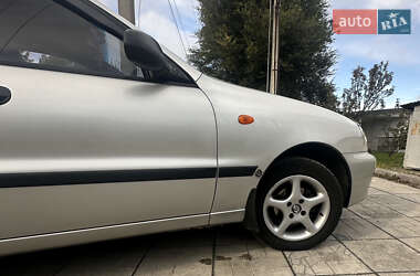 Седан Daewoo Lanos 2003 в 