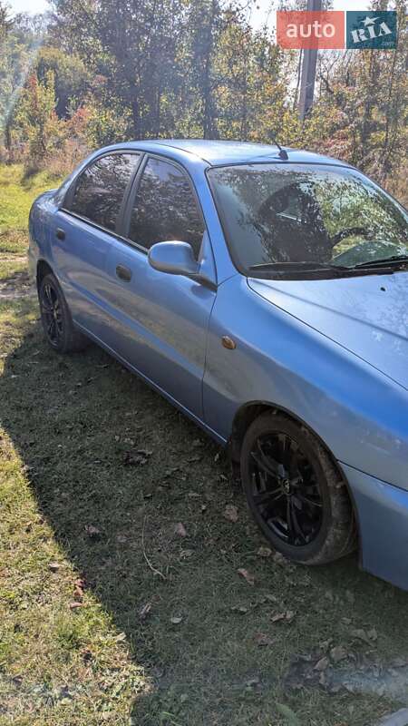 Седан Daewoo Lanos 2007 в Києві
