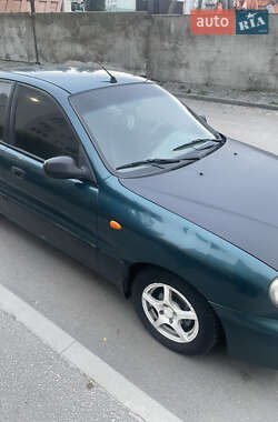 Седан Daewoo Lanos 2005 в Дніпрі