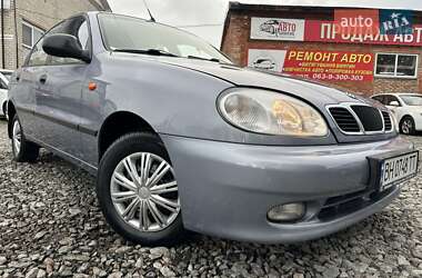 Седан Daewoo Lanos 2010 в Смеле