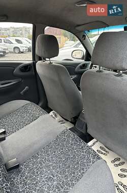Седан Daewoo Lanos 2010 в 