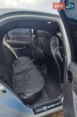 Седан Daewoo Lanos 2004 в Новій Одесі
