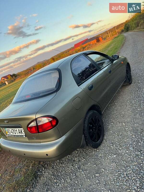 Седан Daewoo Lanos 2007 в Мукачево