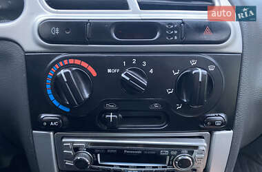 Хэтчбек Daewoo Lanos 2004 в 