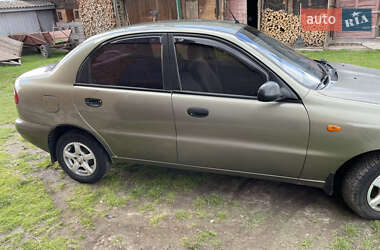 Седан Daewoo Lanos 2004 в 