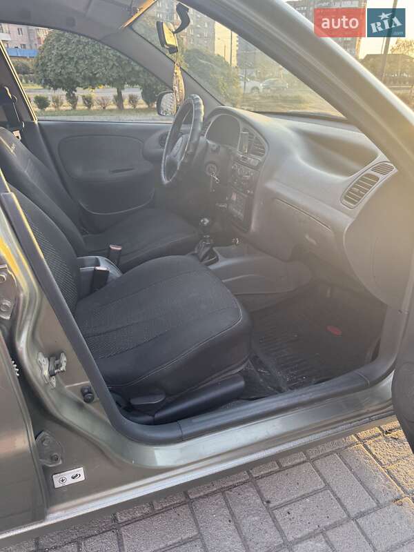 Седан Daewoo Lanos 2007 в Запорожье