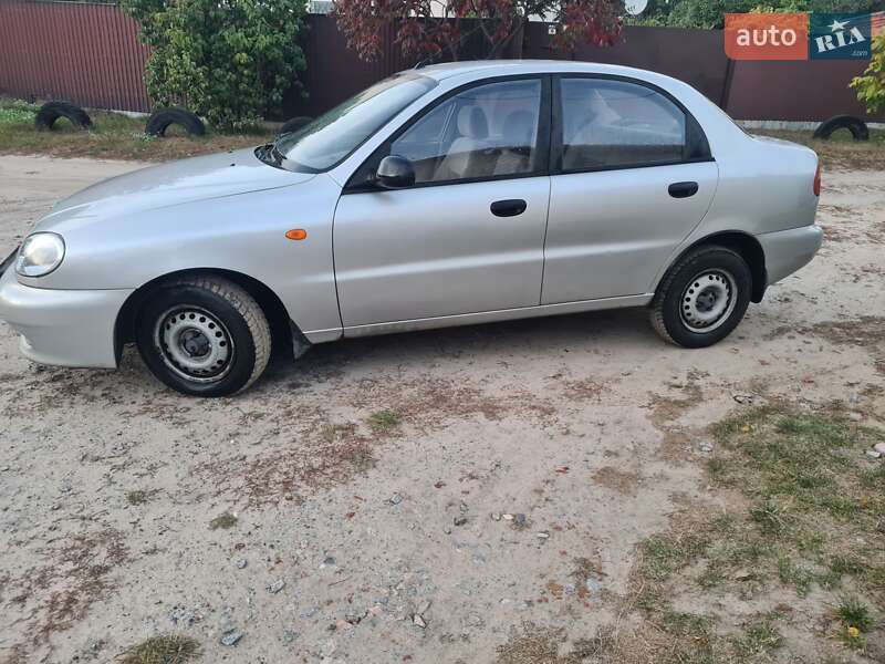 Седан Daewoo Lanos 2006 в Сумах
