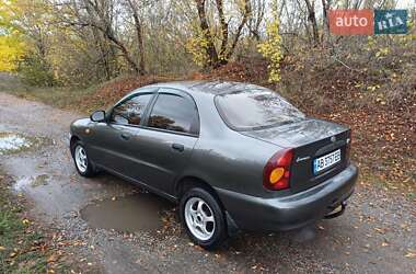 Седан Daewoo Lanos 2012 в 