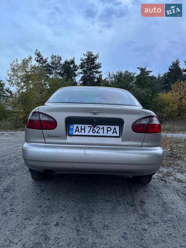 Седан Daewoo Lanos 2004 в Горишних Плавнях