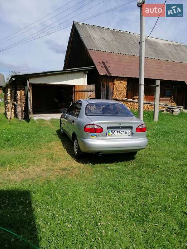 Седан Daewoo Lanos 2005 в Сколе