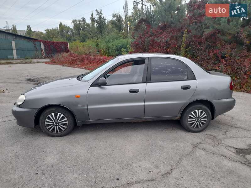 Седан Daewoo Lanos 2008 в Кременчуці