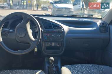 Седан Daewoo Lanos 2011 в 