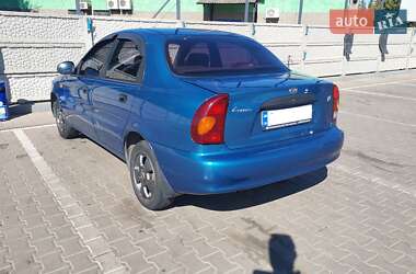 Седан Daewoo Lanos 2011 в 