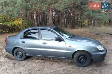 Седан Daewoo Lanos 2010 в 