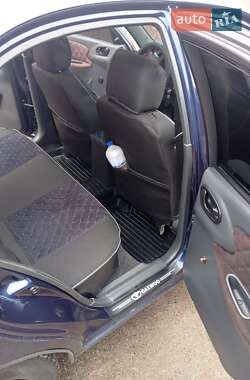 Седан Daewoo Lanos 2003 в 
