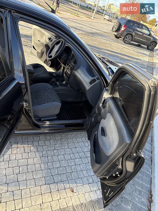 Седан Daewoo Lanos 2007 в Киеве