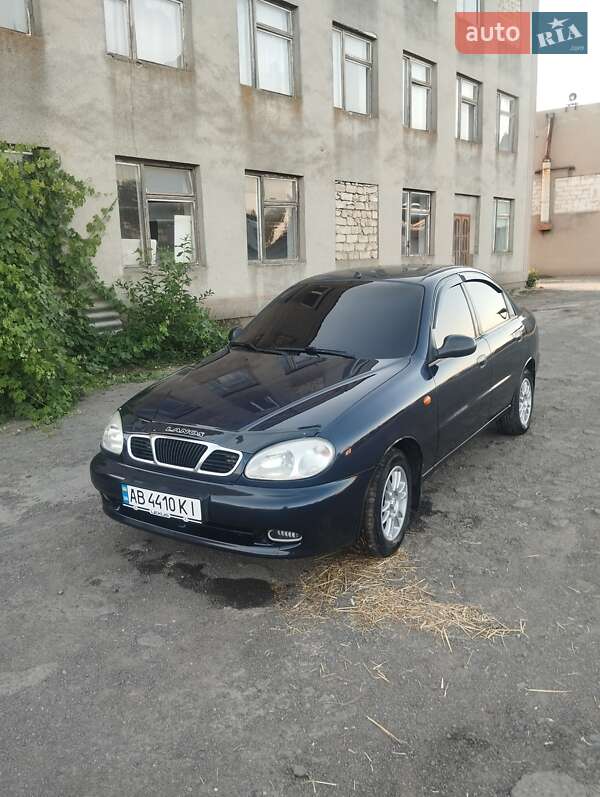 Седан Daewoo Lanos 2004 в Томашполе