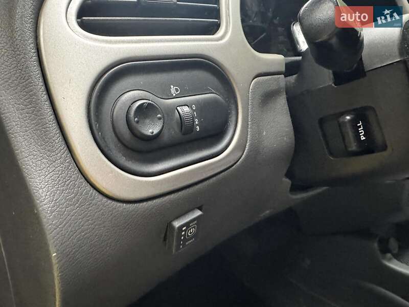 Седан Daewoo Lanos 2005 в Києві фото 12 Седан Daewoo Lanos 2005 в Києві