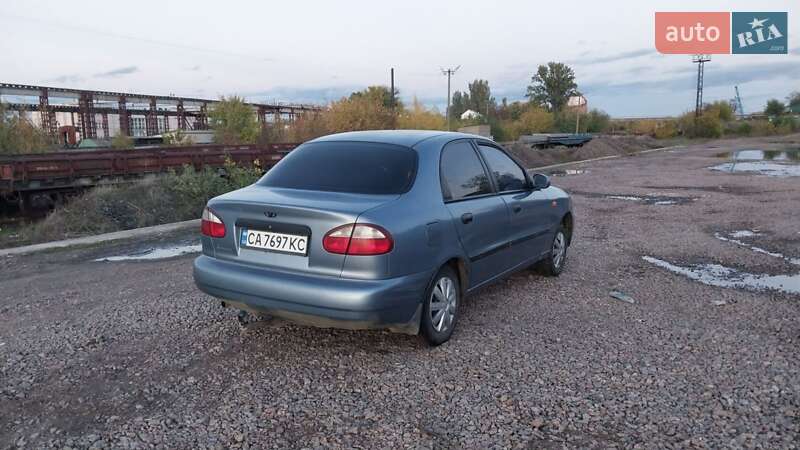 Седан Daewoo Lanos 2008 в Первомайську