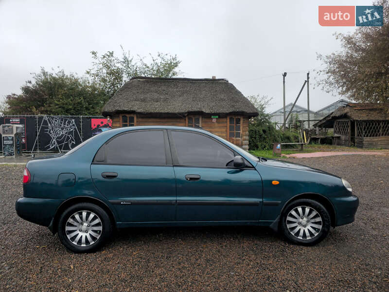 Седан Daewoo Lanos 2005 в Рогатине