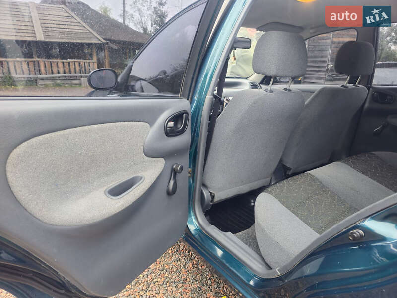 Седан Daewoo Lanos 2005 в Рогатине