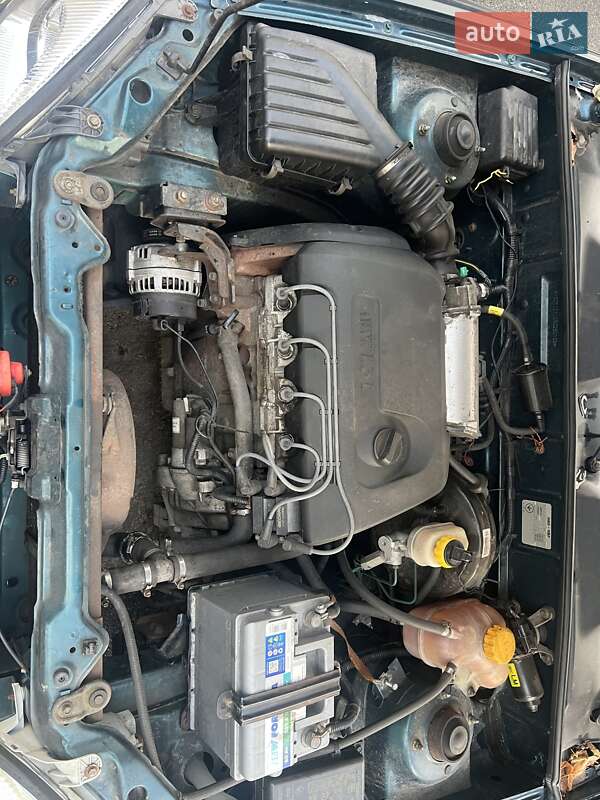Седан Daewoo Lanos 2005 в Киеве