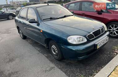 Седан Daewoo Lanos 2005 в Киеве