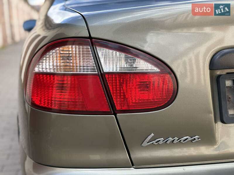 Седан Daewoo Lanos 2004 в Вінниці
