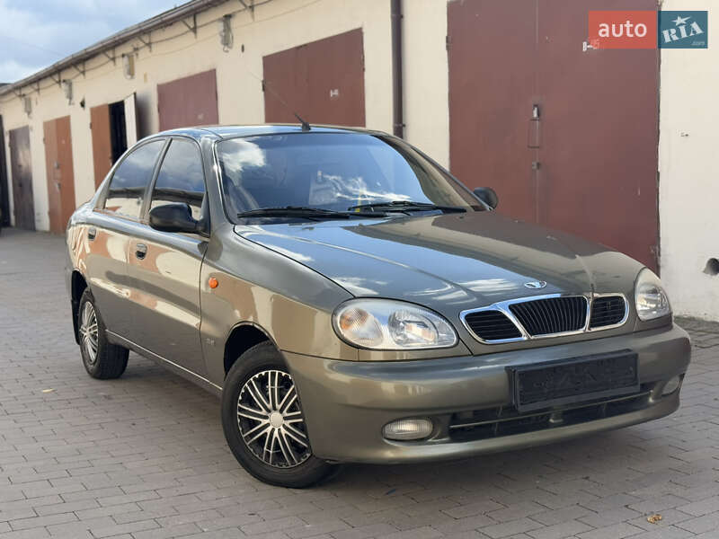 Седан Daewoo Lanos 2004 в Вінниці