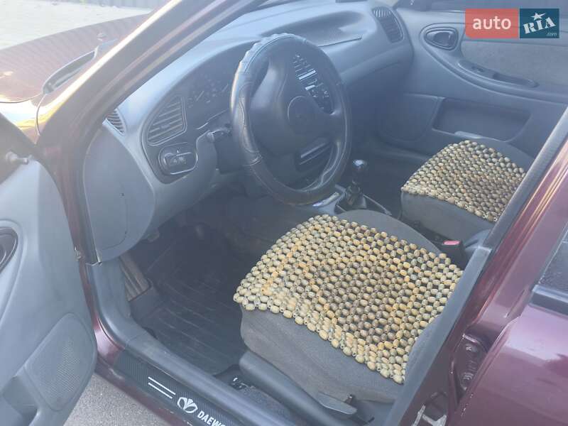 Седан Daewoo Lanos 2011 в Києві