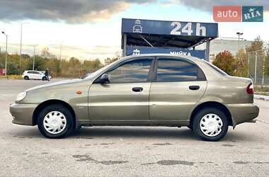 Седан Daewoo Lanos 2004 в 