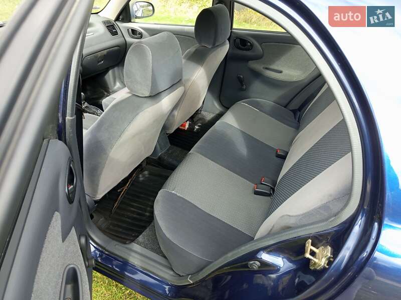 Седан Daewoo Lanos 2005 в Києві