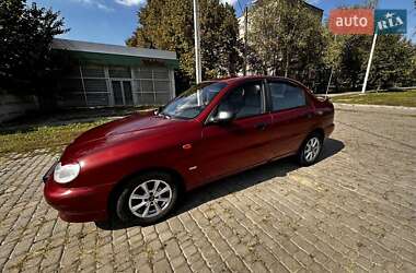 Седан Daewoo Lanos 2002 в Харькове