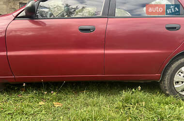 Седан Daewoo Lanos 2000 в 