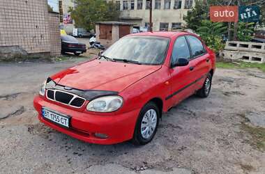 Седан Daewoo Lanos 1998 в 