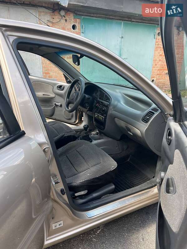 Седан Daewoo Lanos 2008 в Кропивницком