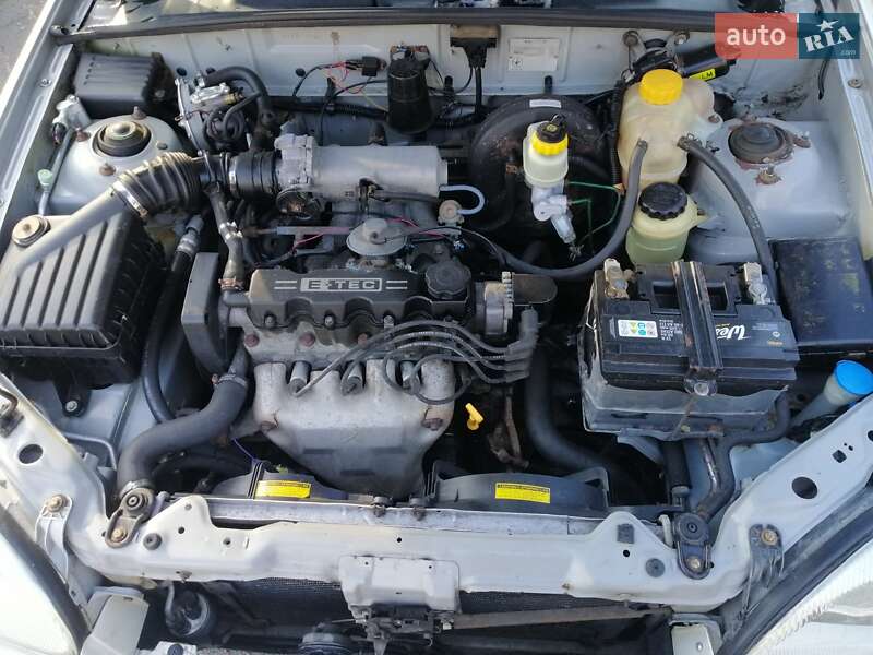 Седан Daewoo Lanos 2004 в Каменском фото 4 Седан Daewoo Lanos 2004 в Каменском