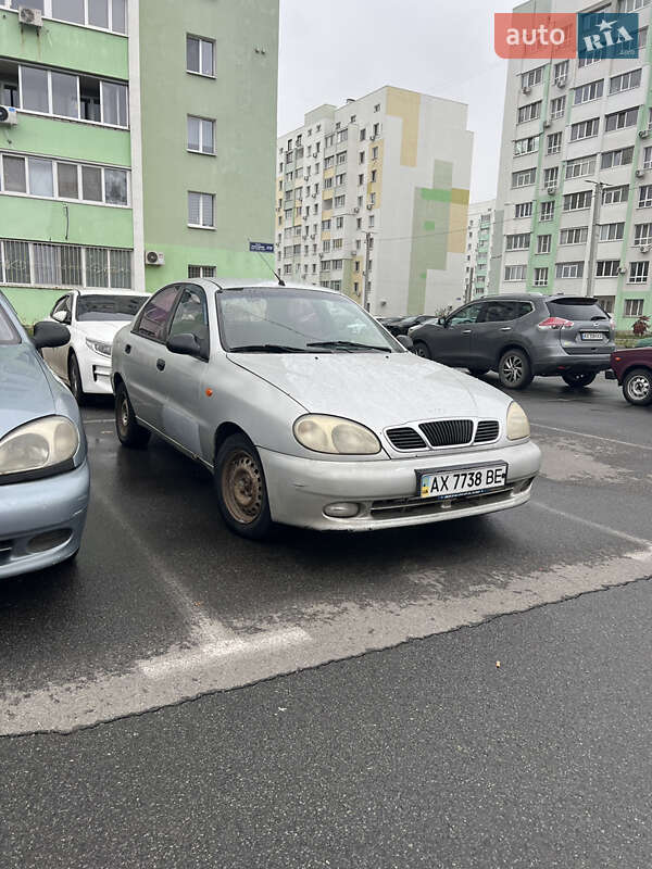 Седан Daewoo Lanos 2004 в Харкові