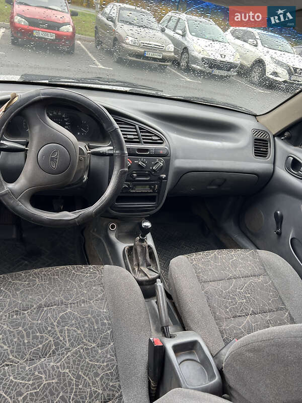 Седан Daewoo Lanos 2004 в Харкові