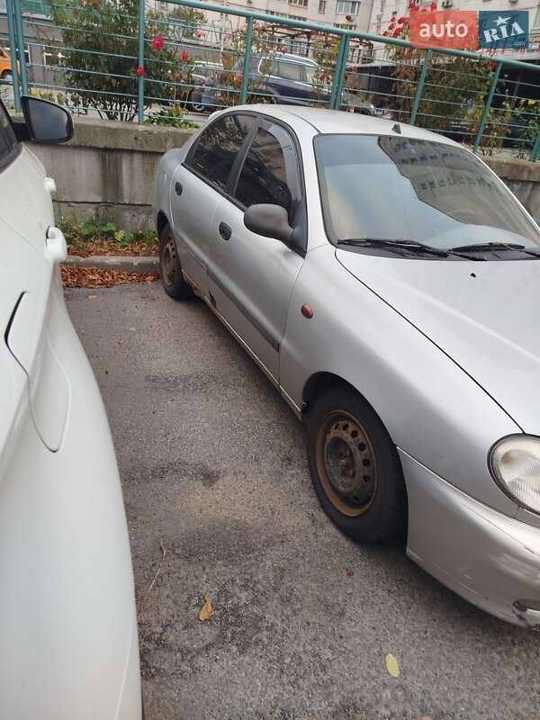 Седан Daewoo Lanos 2008 в Києві