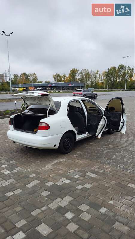 Седан Daewoo Lanos 2003 в Дніпрі фото 4 Седан Daewoo Lanos 2003 в Дніпрі