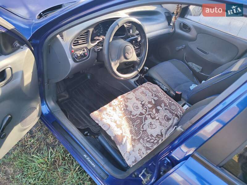 Седан Daewoo Lanos 2005 в Києві