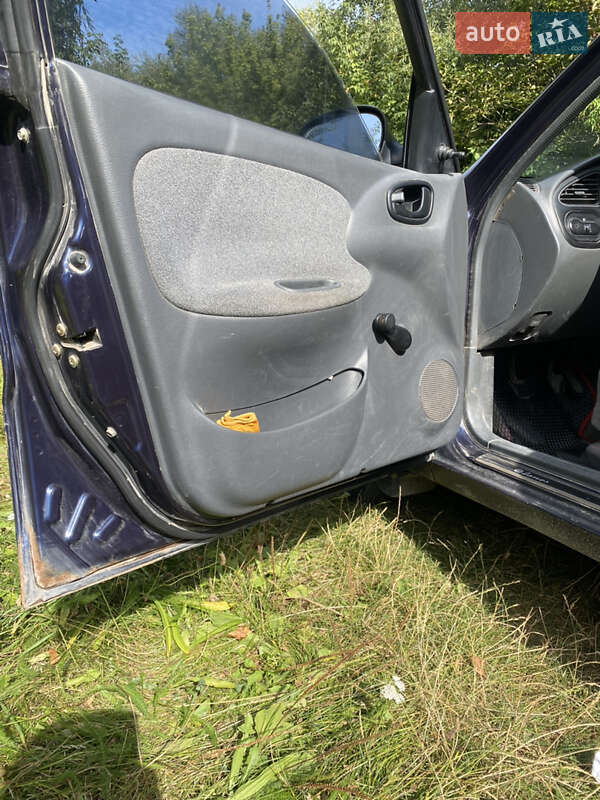 Седан Daewoo Lanos 2006 в Дунаевцах