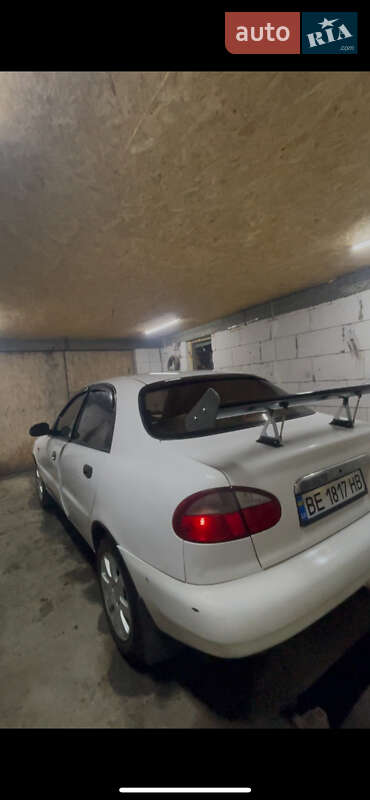 Седан Daewoo Lanos 2008 в Николаеве