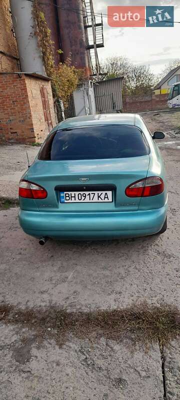 Седан Daewoo Lanos 1998 в Ананьїві