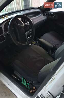Седан Daewoo Lanos 2004 в Киеве