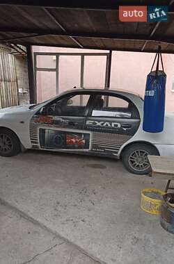 Седан Daewoo Lanos 2004 в Киеве