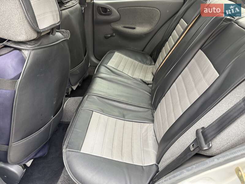 Седан Daewoo Lanos 2006 в Одессе