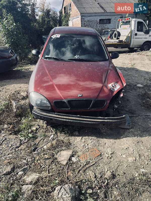 Седан Daewoo Lanos 2002 в Староконстантинове