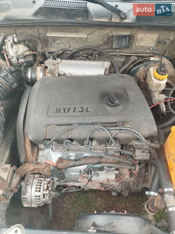 Седан Daewoo Lanos 2003 в Дніпрі фото 5 Седан Daewoo Lanos 2003 в Дніпрі